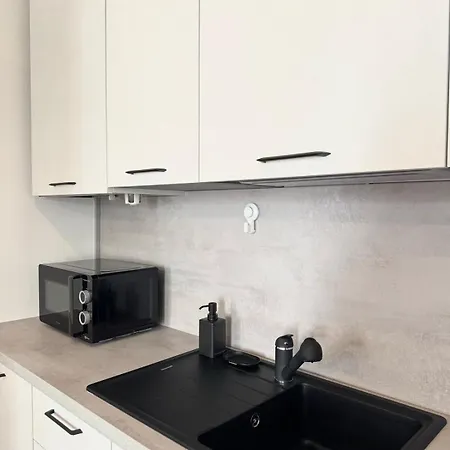 Dolcevita A Centro Con Garage 90mq Riva del Garda